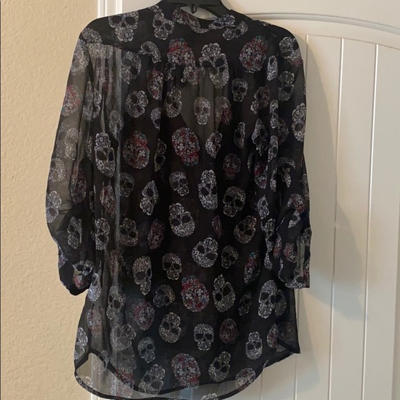 Top - Picture 6 of 6